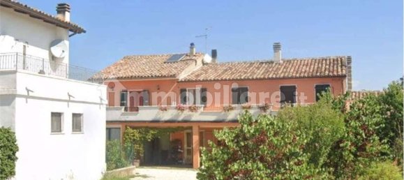 1 Schlafzimmer Wohnung in Urbino, Italy, Nr. 265425 3