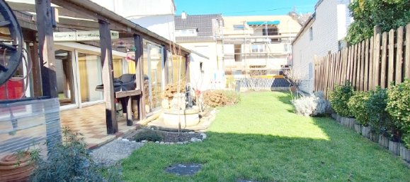 Edificio de 4 dormitorios en Rhein-Sieg, Germany No. 133538 2