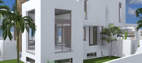 340m² Land in Fuengirola, Spain No. 185439 2