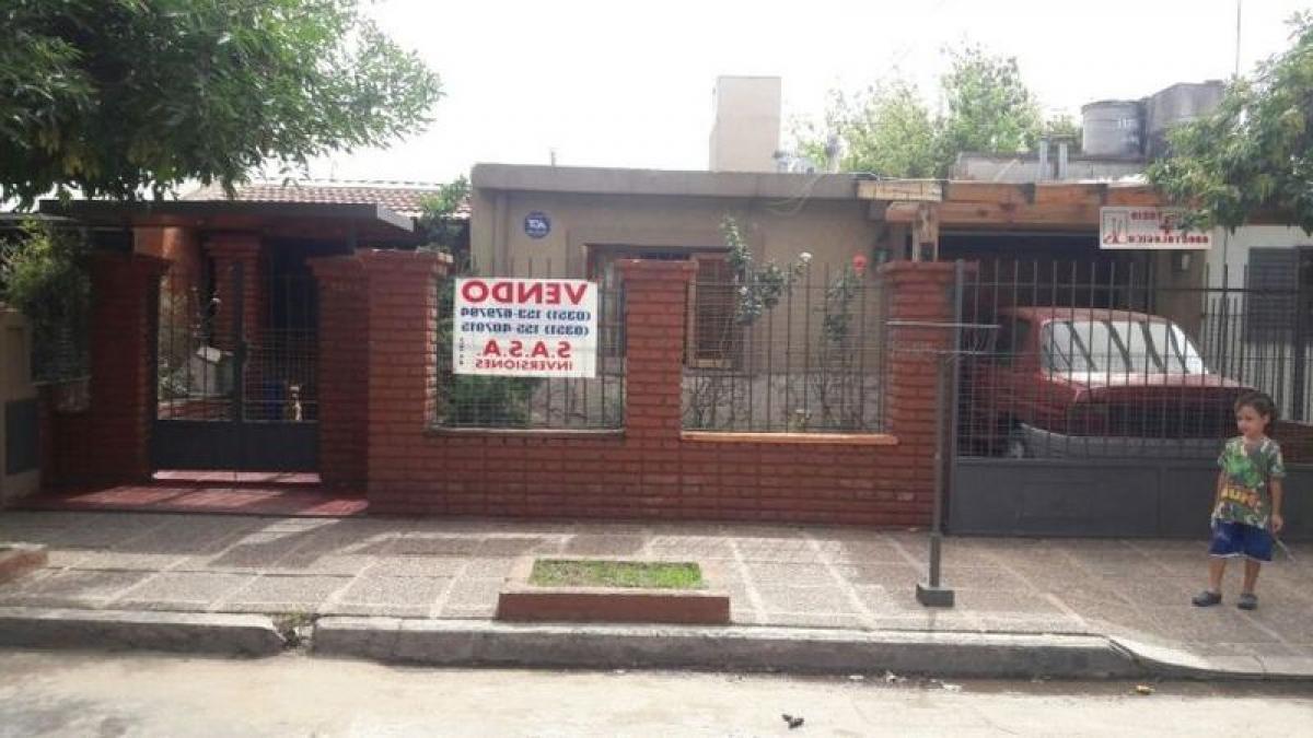 Дом с 3 спальнями в Кордоба, Аргентина № 7202