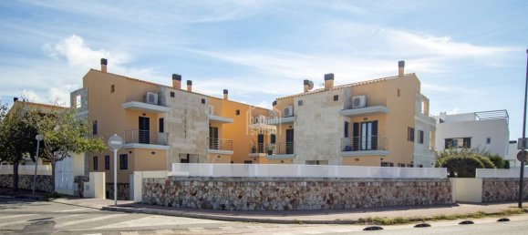 Villa de 4 dormitorios en Ciutadella De Menorca, Spain No. 5218 3
