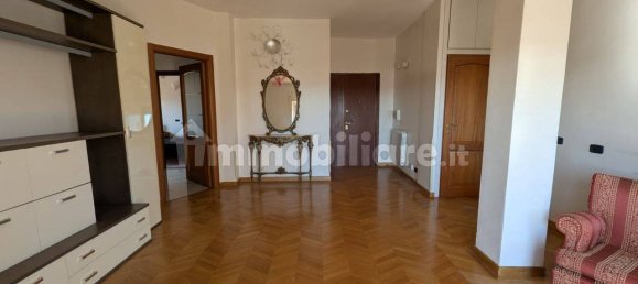 Ático de 2 dormitorios en Aprilia, Italy No. 331103 3