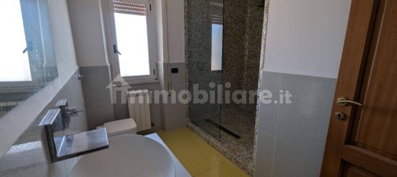 Ático de 2 dormitorios en Aprilia, Italy No. 331103 18