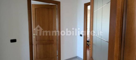 Ático de 2 dormitorios en Aprilia, Italy No. 331103 17