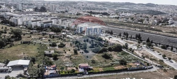 Propriété commerciale à Lisbon, Portugal No. 75064 3