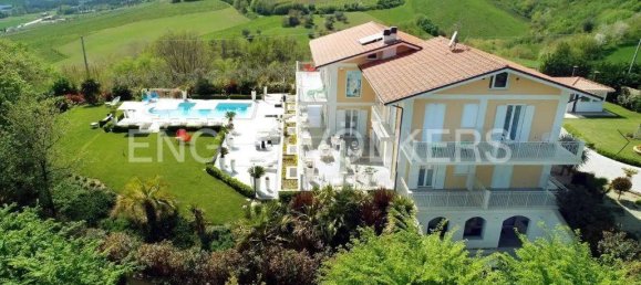 8 غرف نوم فيلا في Cossignano, Italy رقم 127227 2