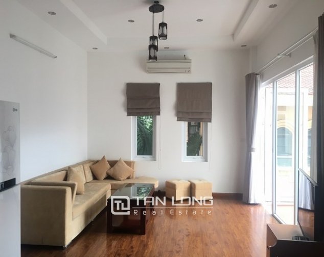 Apartamento de 2 dormitorios en Tay Ho, Vietnam No. 2356