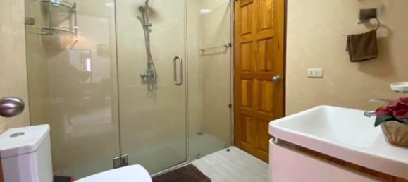 Café/restaurante de 3 dormitorios en Pattaya, Thailand No. 19230 9