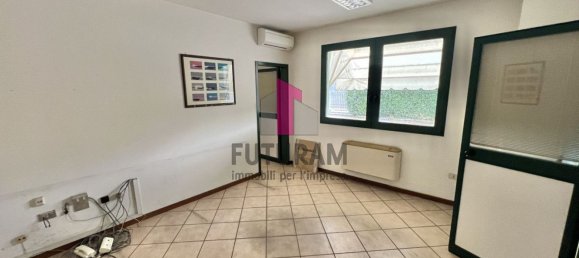 1200m² Warehouse in San Giorgio in Bosco, Italy No. 176967 20