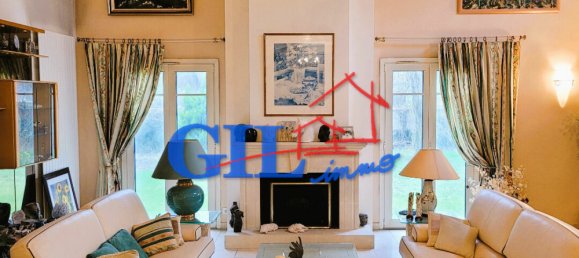 4 bedrooms House in Seine-Port, France No. 171726 4