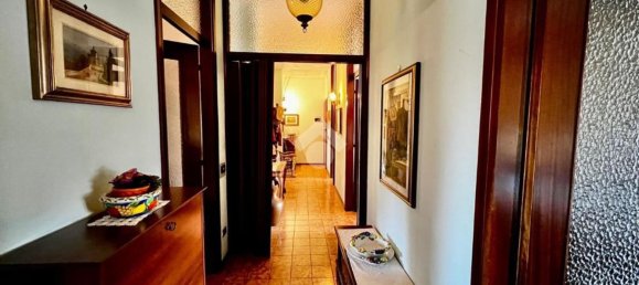 4 bedrooms Apartment in Varese, Italy No. 361272 16