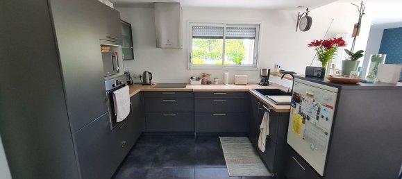 4 bedrooms House in Liffre, France No. 286177 5