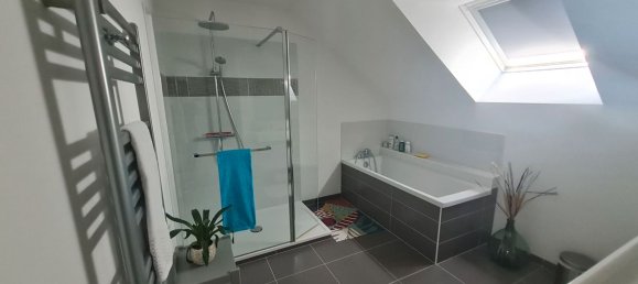 4 bedrooms House in Liffre, France No. 286177 11