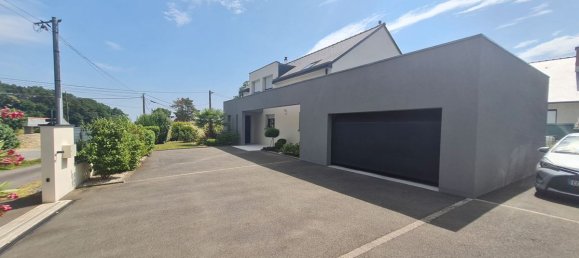 4 bedrooms House in Liffre, France No. 286177 18