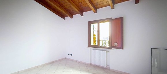 4 rooms House in Gazzuolo, Italy No. 5079 18