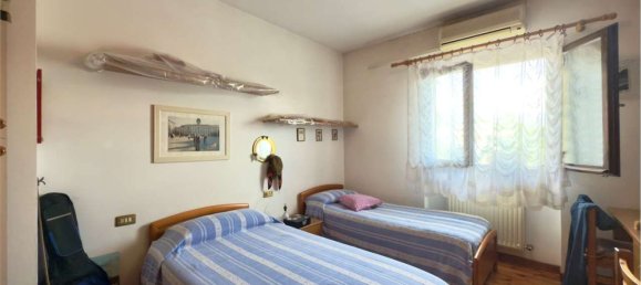 7 Schlafzimmer Haus in San Pietro di Feletto, Italy, Nr. 379647 13