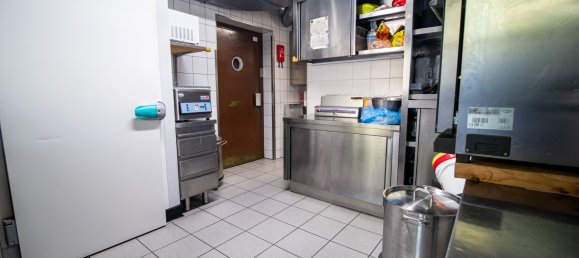 10 Schlafzimmer Cafe / Restaurant in Anniviers, Switzerland, Nr. 39 22