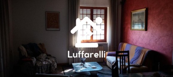 Apartamento de 4 divisões em Perugia, Italy N.º 37908 3