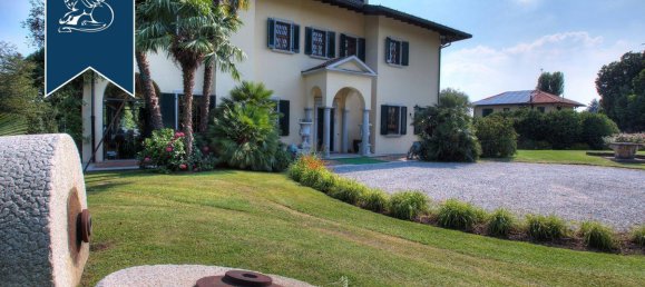 Вилла с 7 спальнями в Арозио, Италия № 380592 4