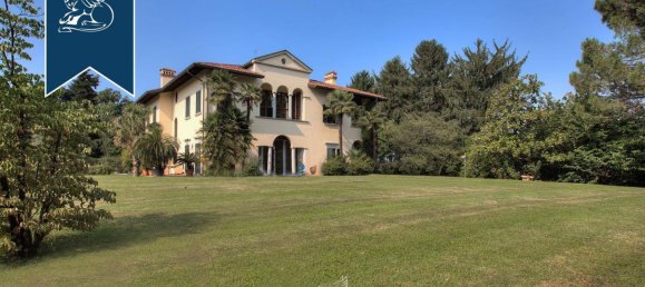 Вилла с 7 спальнями в Арозио, Италия № 380592 11