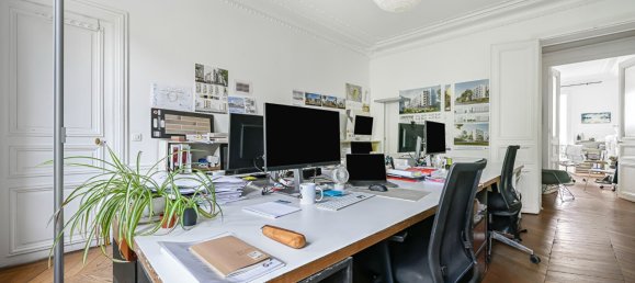 3 bedrooms Apartment in Paris, France No. 291692 6