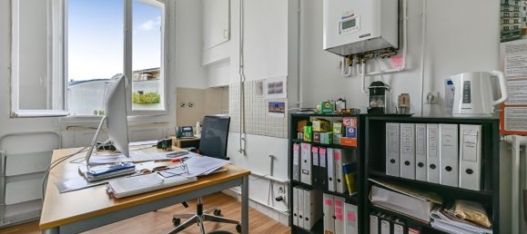 3 bedrooms Apartment in Paris, France No. 291692 11