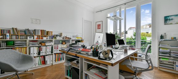 3 bedrooms Apartment in Paris, France No. 291692 3