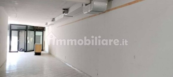 Propiedad comercial de 1 habitación en Rome, Italy No. 270601 4