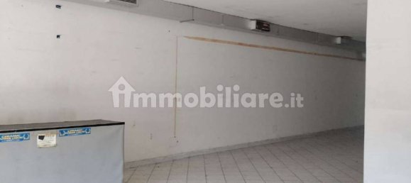 Propiedad comercial de 1 habitación en Rome, Italy No. 270601 11
