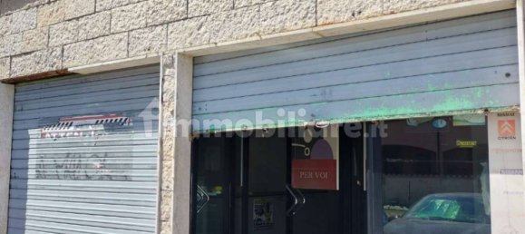 Propiedad comercial de 1 habitación en Rome, Italy No. 270601 28