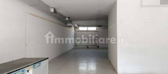 Propiedad comercial de 1 habitación en Rome, Italy No. 270601 13