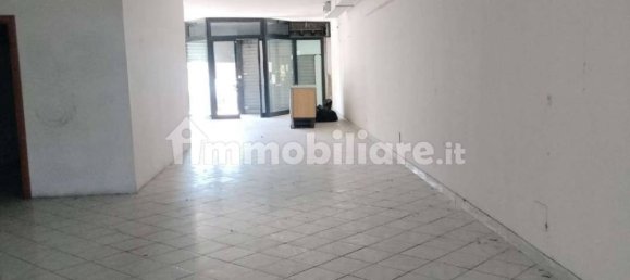 Propiedad comercial de 1 habitación en Rome, Italy No. 270601 6