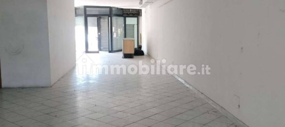 Propiedad comercial de 1 habitación en Rome, Italy No. 270601 5
