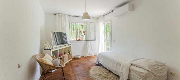 4 bedrooms Villa in Estepona, Spain No. 34843 20