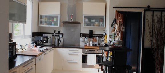 4 bedrooms House in Saint-Sebastien-sur-Loire, France No. 331127 4