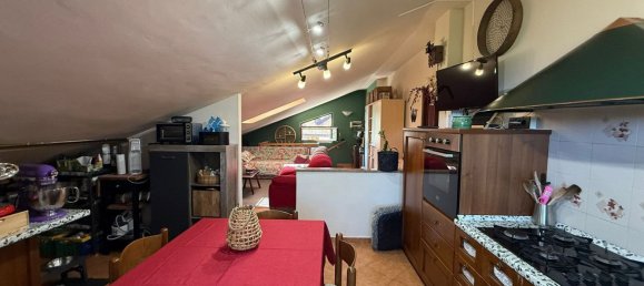 Apartamento de 4 dormitorios en Pallare, Italy No. 324154 3