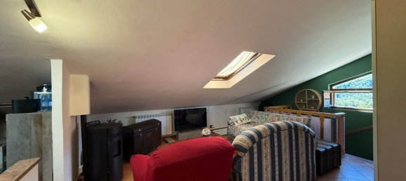 Apartamento de 4 dormitorios en Pallare, Italy No. 324154 15