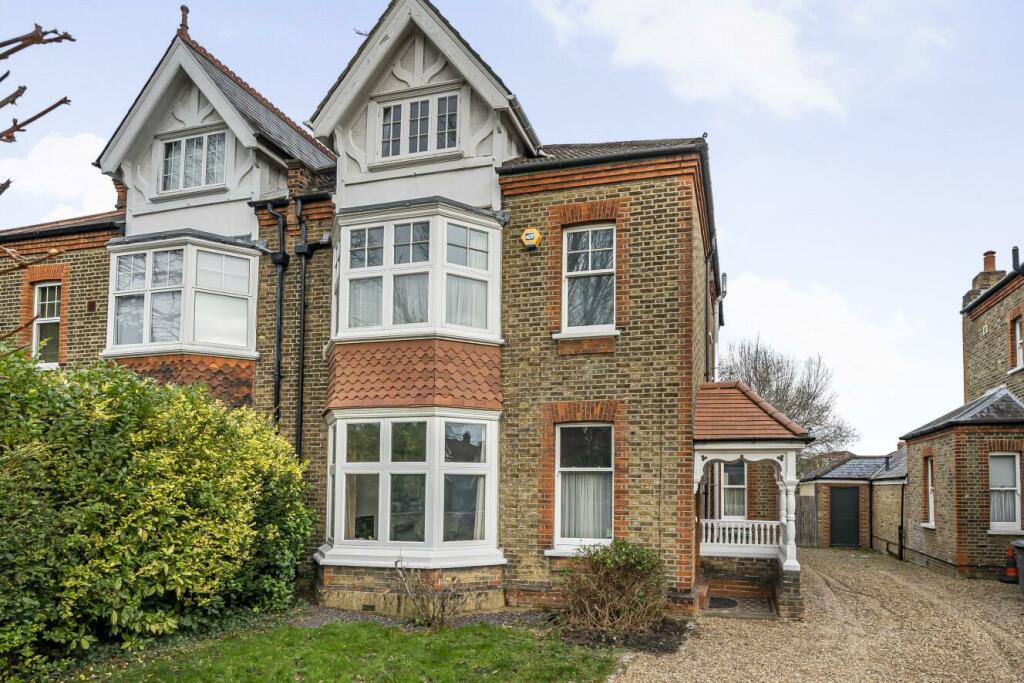 5 bedrooms House in Beckenham, United Kingdom No. 14363