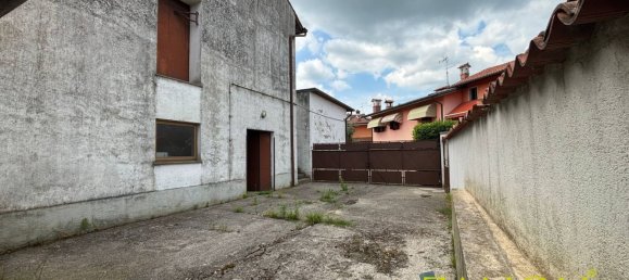  عقار تجاري في Gorizia, Italy 140متر مربع رقم 85668 14