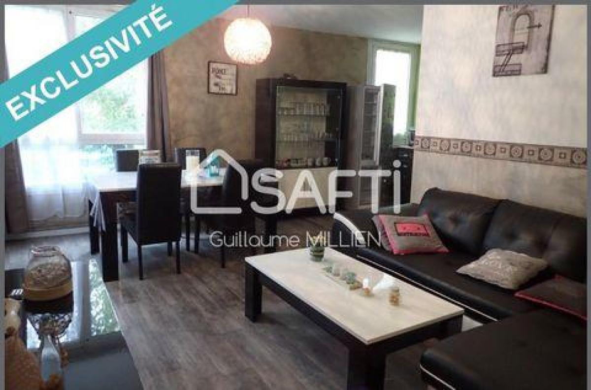 Studio in Tourcoing, France, Nr. 34436