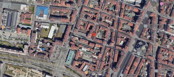 2 rooms Apartment in Turin, Italy No. 198249 5