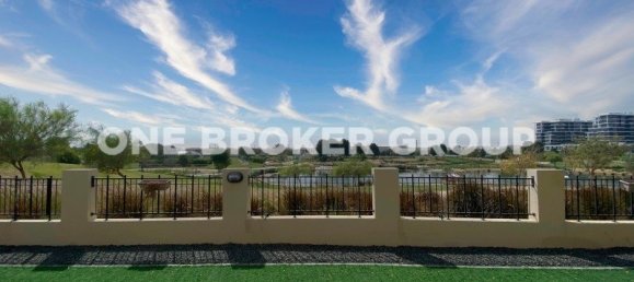 5 chambres Villa à Dubai, UAE No. 1010 4