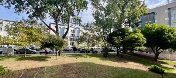 2 bedrooms Apartment in Oeiras, Portugal No. 323442 3