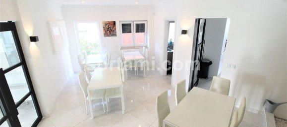 بناية في Portimao, Portugal 351متر مربع رقم 121128 13