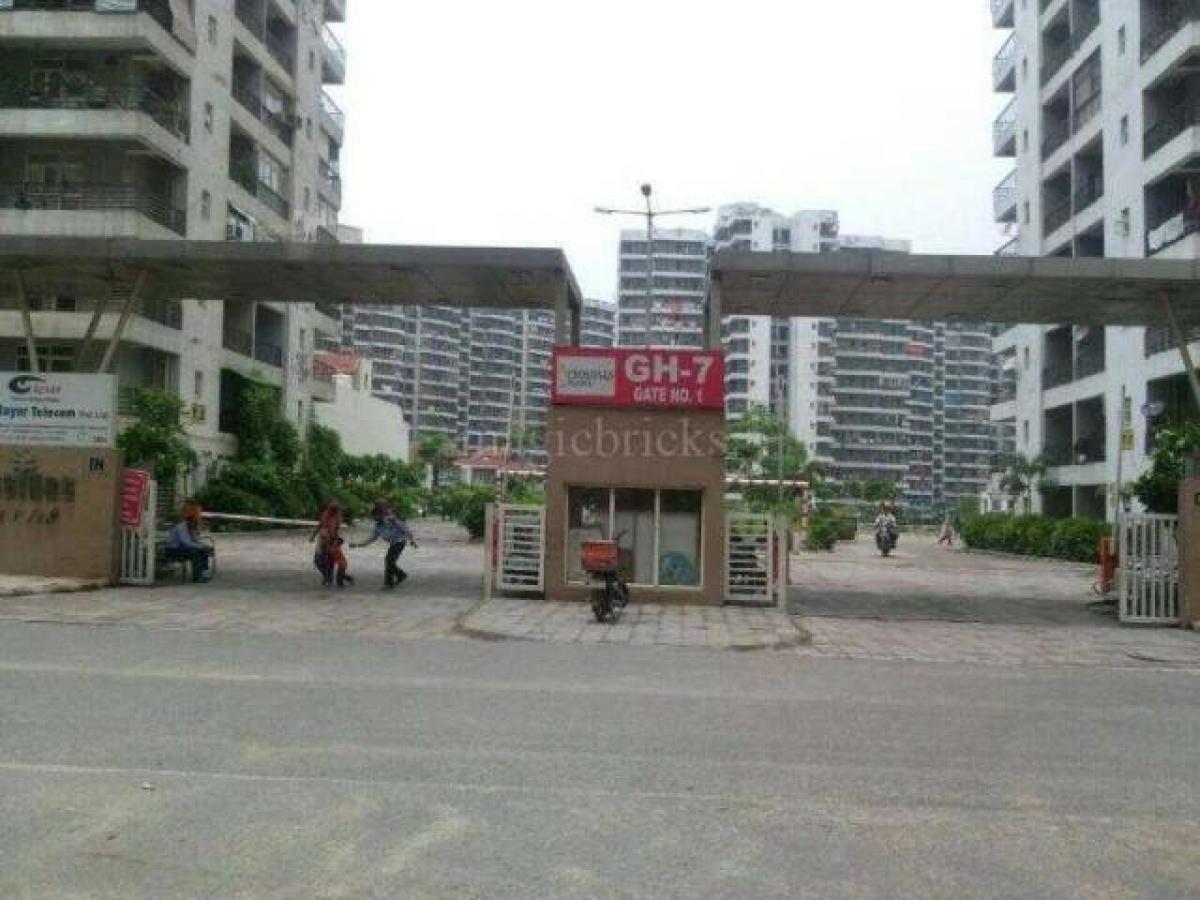 3 bedrooms House in Ghaziabad, India No. 56039