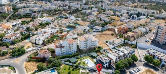 Villa de 3 dormitorios en Portimao, Portugal No. 352287 41