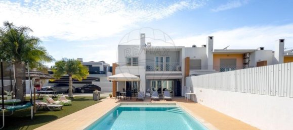 Villa de 3 dormitorios en Portimao, Portugal No. 352287 25