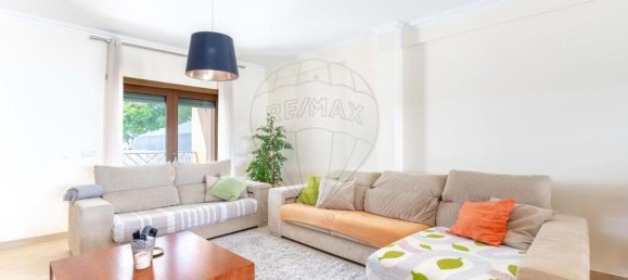 Villa de 3 dormitorios en Portimao, Portugal No. 352287 4