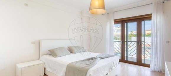 Villa de 3 dormitorios en Portimao, Portugal No. 352287 18