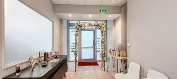 Propiedad comercial en Rouen, France 234 m² No. 311018 8